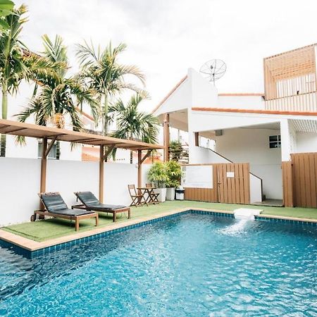 Talay Hotel And Villa Cha-Am Bagian luar foto