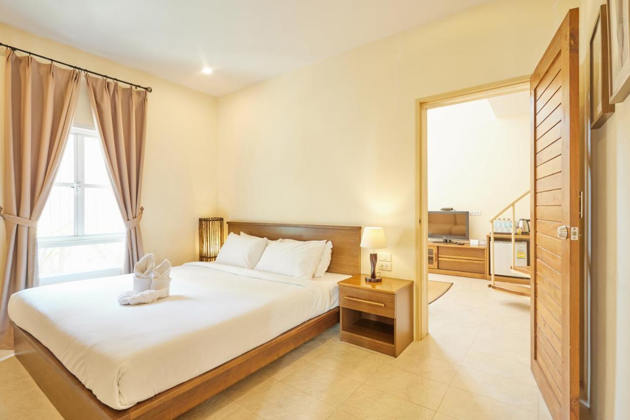Talay Hotel And Villa Cha-Am Bagian luar foto